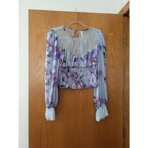 Free People Daphne Blue Floral Cottagecore Feminine Lace Detail Blouse EUC M